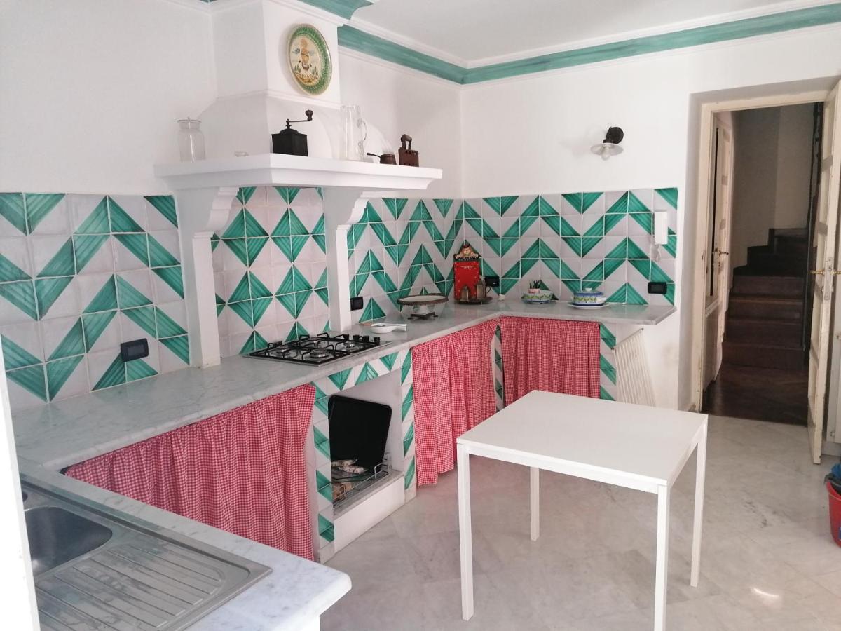Almareni House Apartment Palermo Bagian luar foto